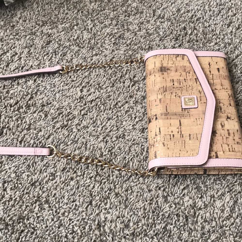 Anne Klein cork  and pink trim Cross body Wallet purse - Picture 3 of 7